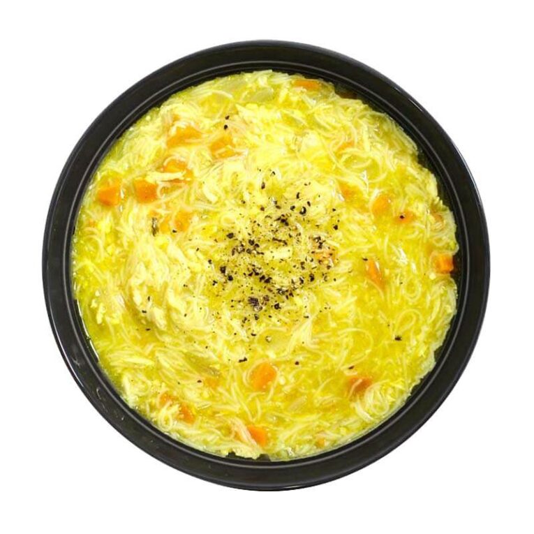 Chefs-Box-Individual-Chicken-Chicken-Noodle-Soup-1.jpg