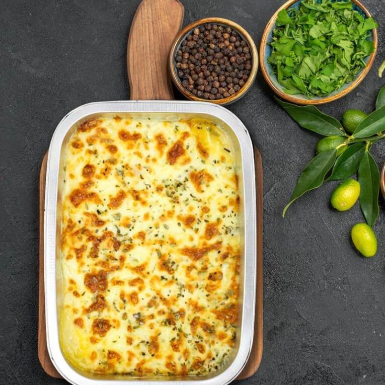 Chefs-Box-Table-Setting-Vegetarian-Vegetable-Lasagne.jpg